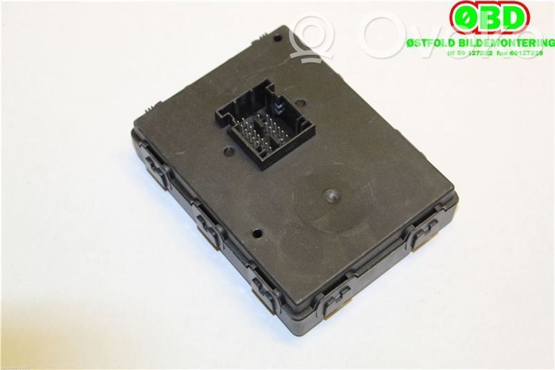 Volkswagen PASSAT B8 Centralina/modulo keyless go 