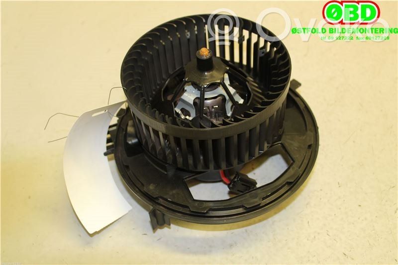 Volkswagen PASSAT B8 Ventola riscaldamento/ventilatore abitacolo