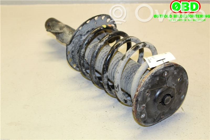 Volvo XC70 Ammortizzatore anteriore con molla elicoidale 