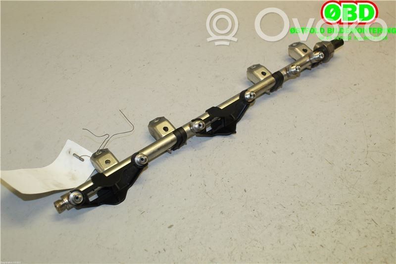 BMW 3 E90 E91 Distributeur de carburant 
