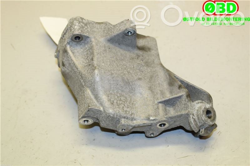 Mercedes-Benz ML W166 Supporto di montaggio del motore 