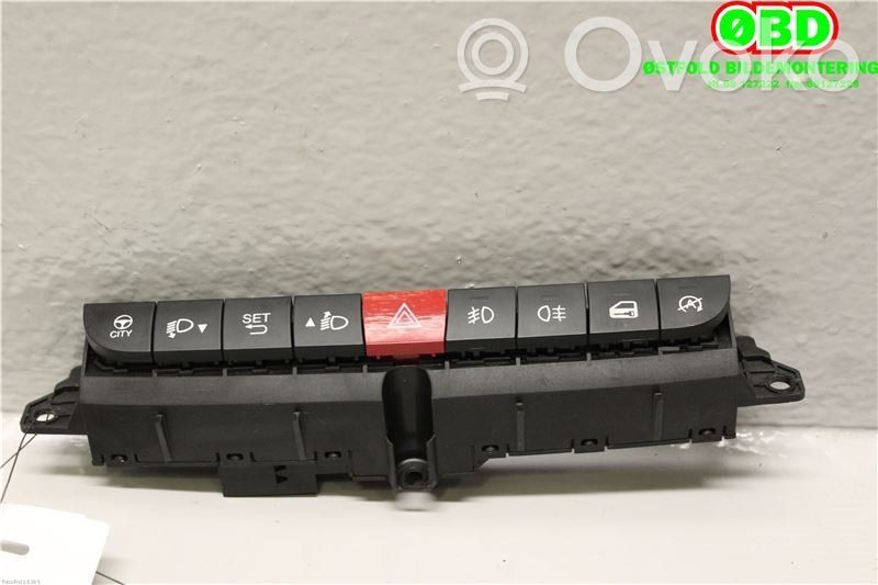 Fiat 500L Altri interruttori/pulsanti/cambi 