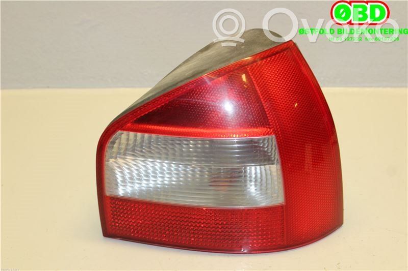 Audi A3 S3 8L Lampă spate în caroserie 