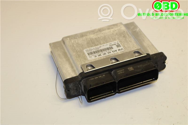 Volkswagen Golf VII Engine control unit/module ECU 