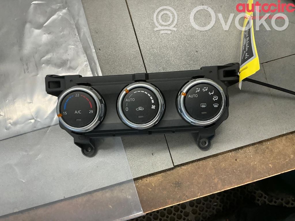 Mazda CX-3 Climate control/heater control trim 