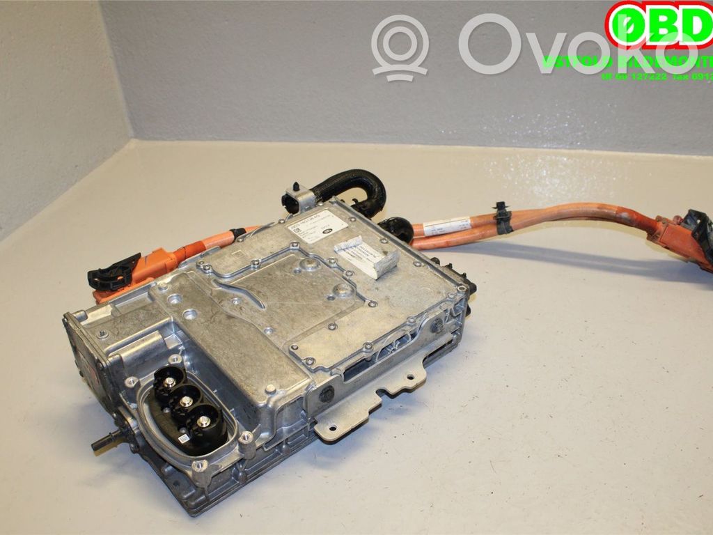 Inversor/convertidor de voltaje   T4K5589,J9D314G138AG,J9D314G138AG,J9D314G138AG,T4K5589