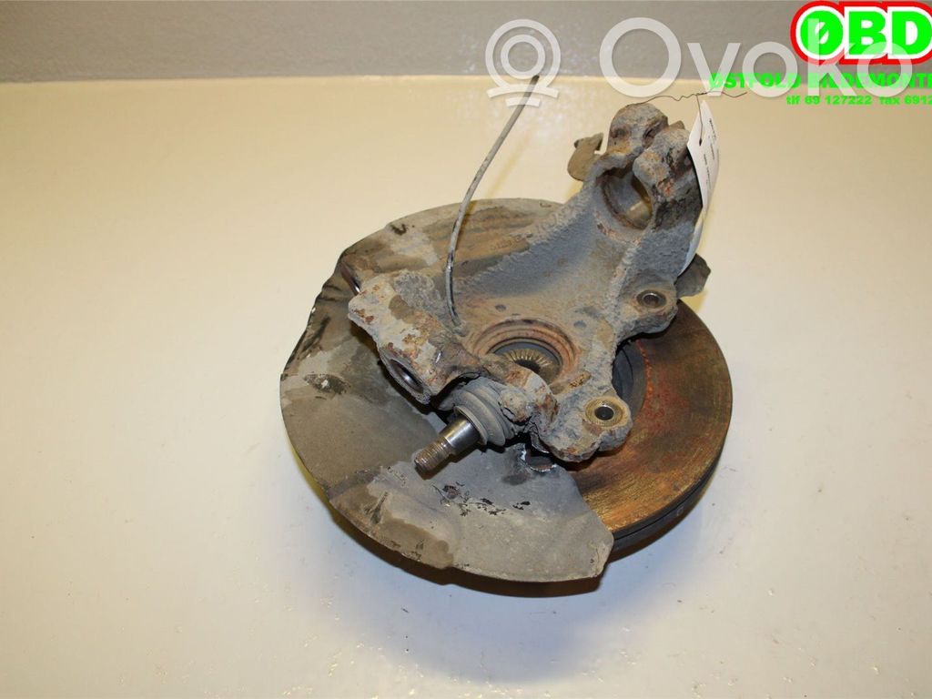 BMW X1 E84 Etupyörän navan laakerikokoonpano 