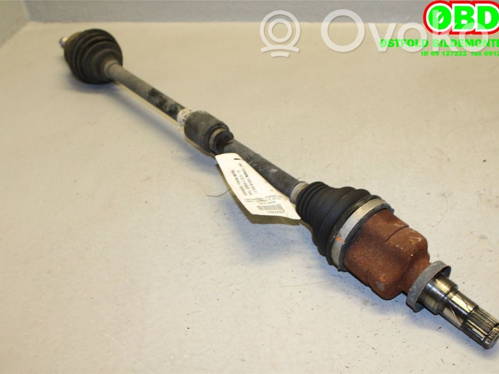 Opel Corsa E Priekšējā pusass 