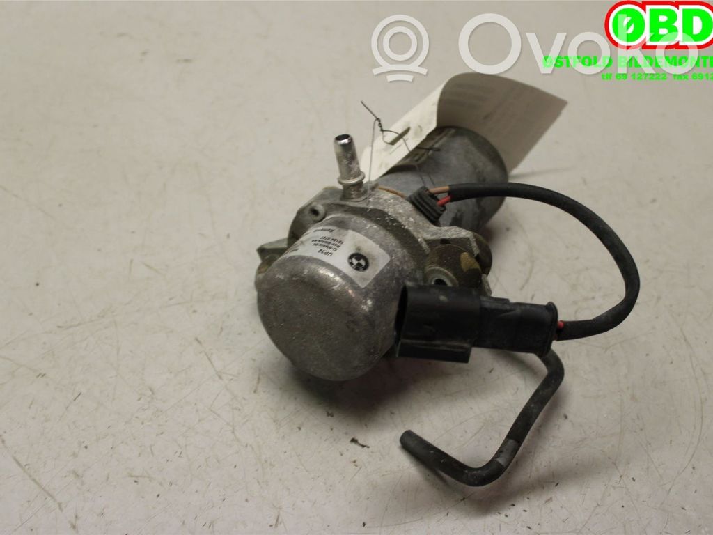 BMW 3 F30 F35 F31 Pompă vacuum 