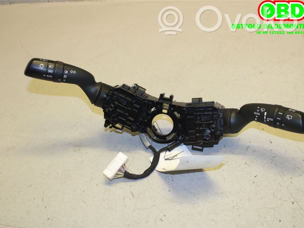 Toyota RAV 4 (XA50) Comutator/buton multifuncțional 