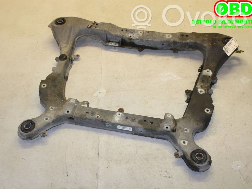Volvo V70 Front subframe 