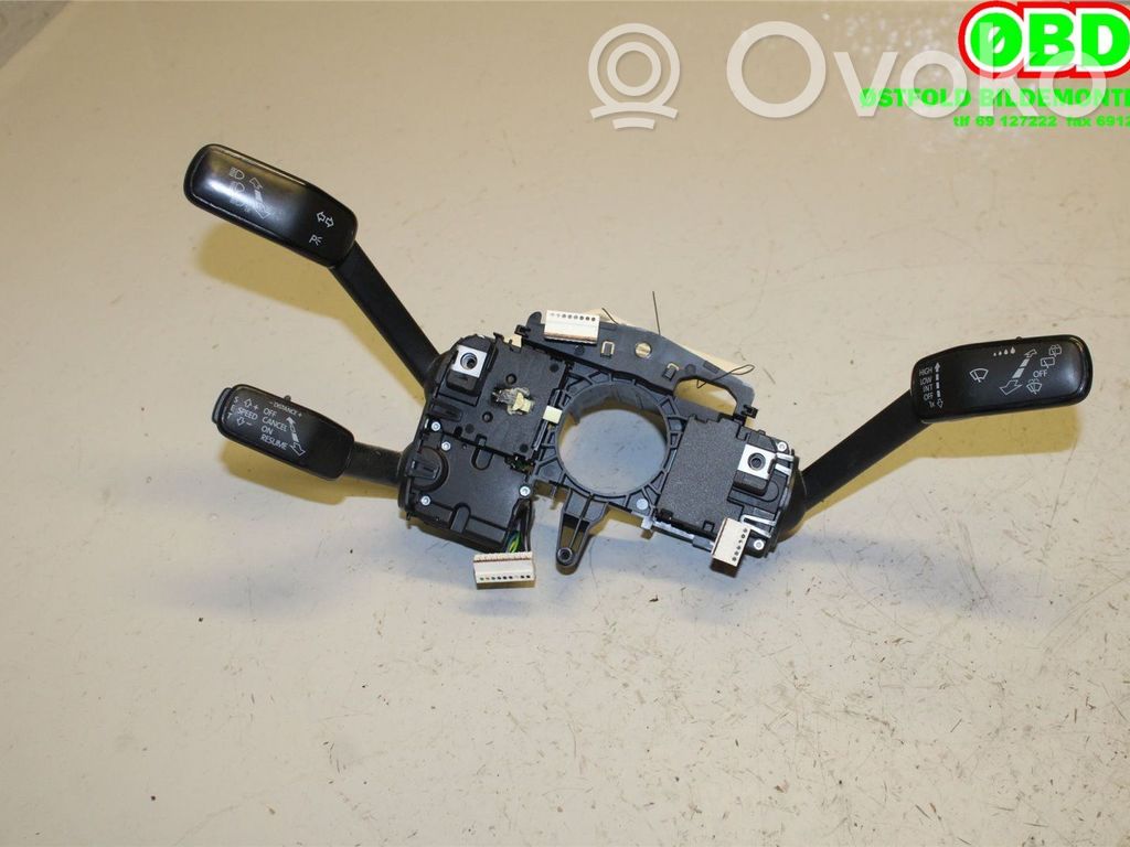 Skoda Octavia Mk3 (5E) Interruptor de control multifunción 