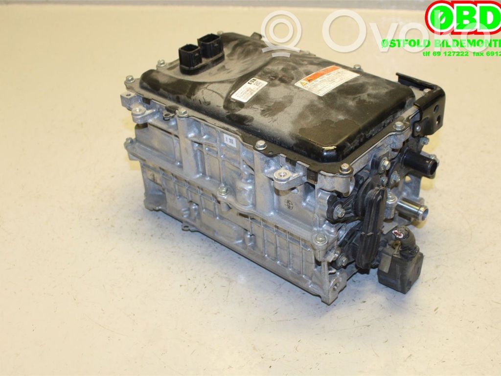 Inversor/convertidor de voltaje   G920049116,G920047242,G920047242,G920047242,G920049116