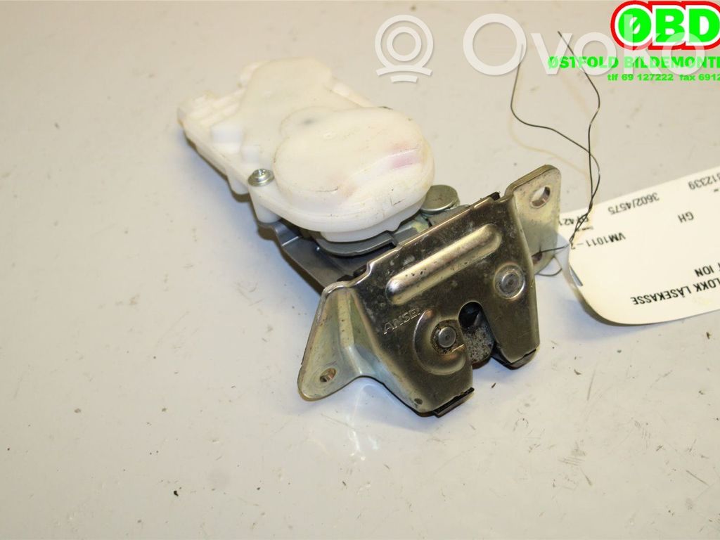 Peugeot iOn Tailgate lock latch 
