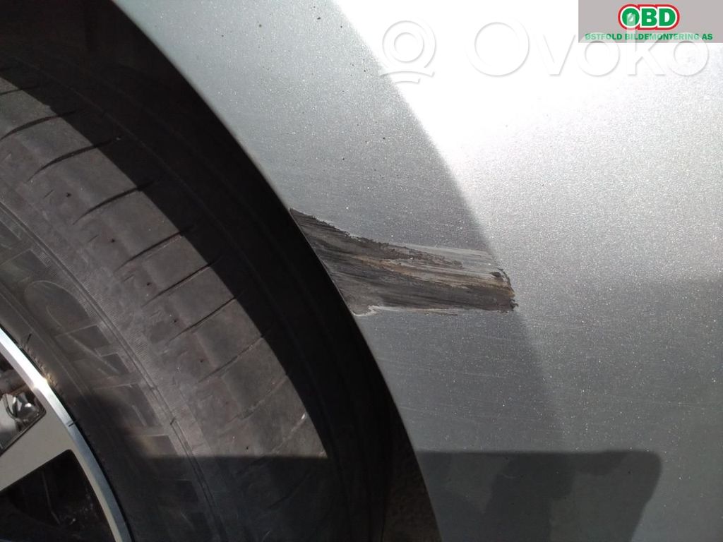 Volvo V40 Parachoques 
