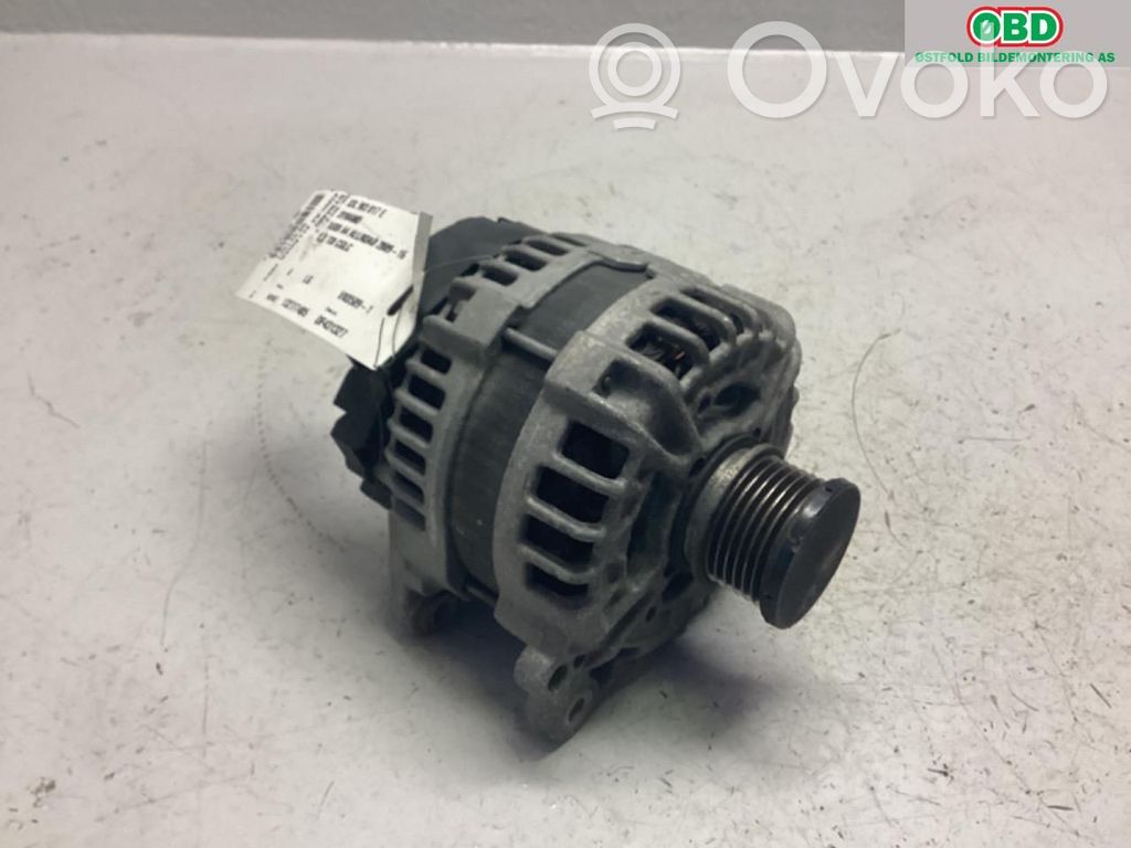Audi A4 S4 B8 8K Generatore/alternatore 