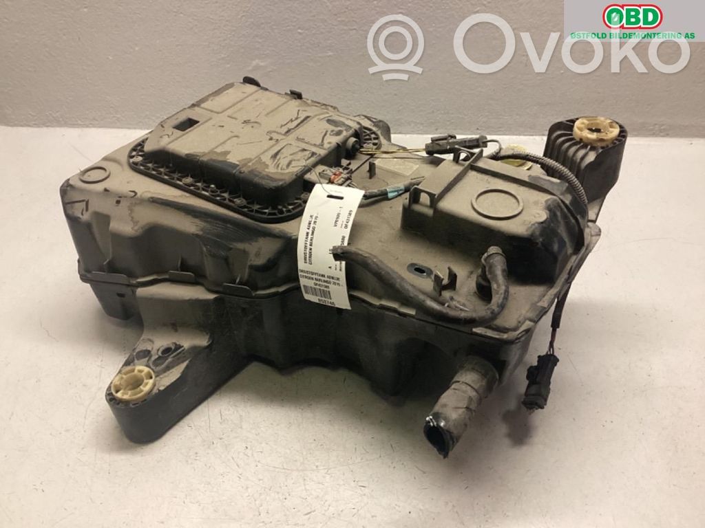 Citroen Berlingo Serbatoio vaschetta liquido AdBlue