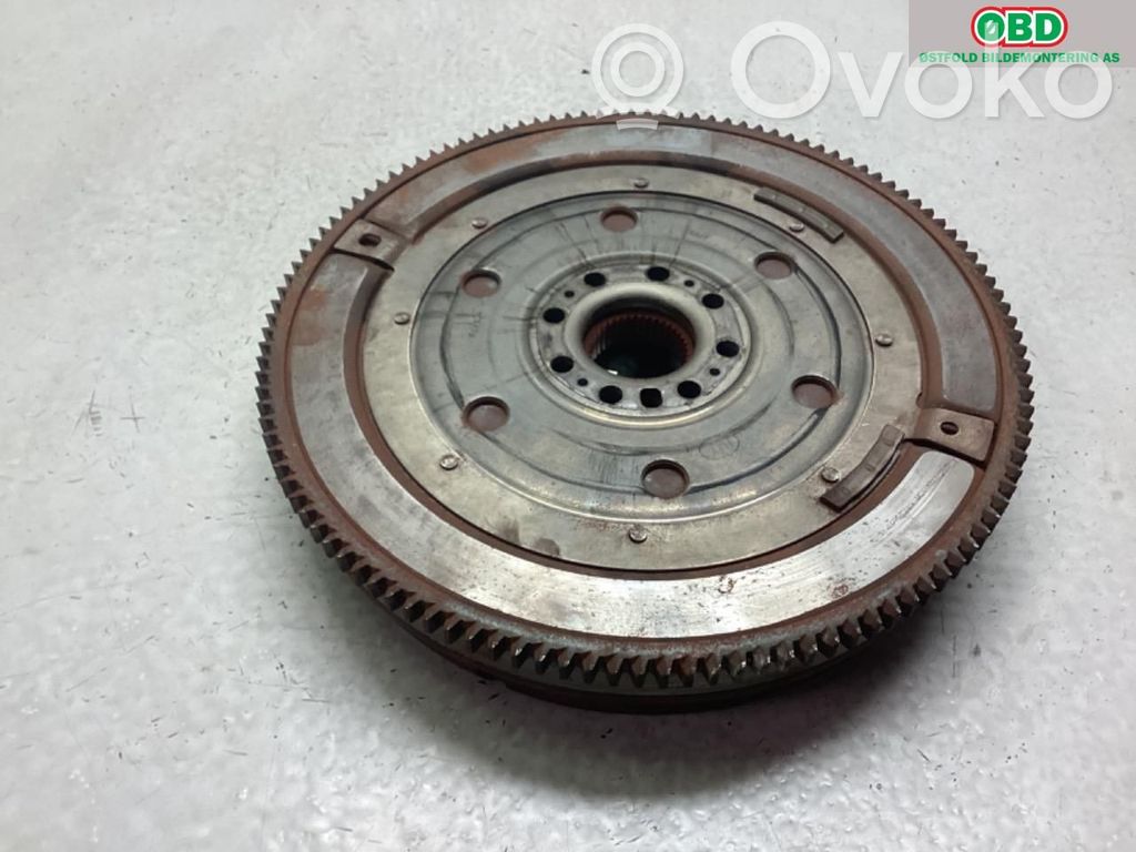 Ford Mondeo MK V Volanta ambreiaj