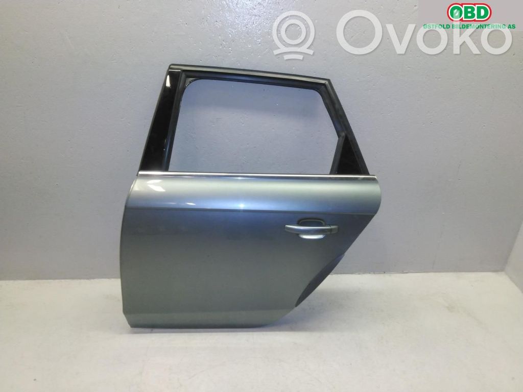Puerta trasera   8K9833051D,8K9833051D