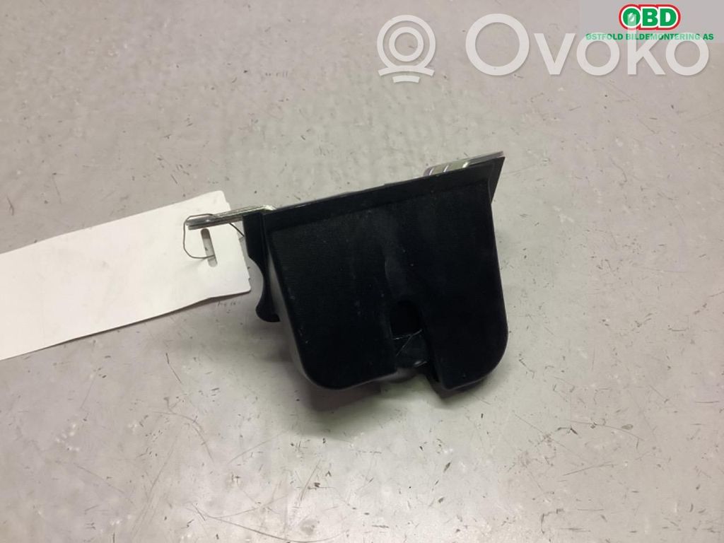 Volkswagen Polo VI Încuietoare portbagaj 