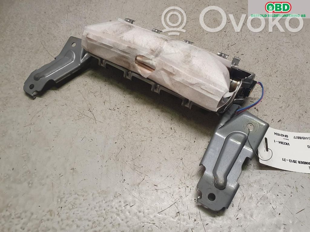 Mitsubishi Outlander Airbag per le ginocchia