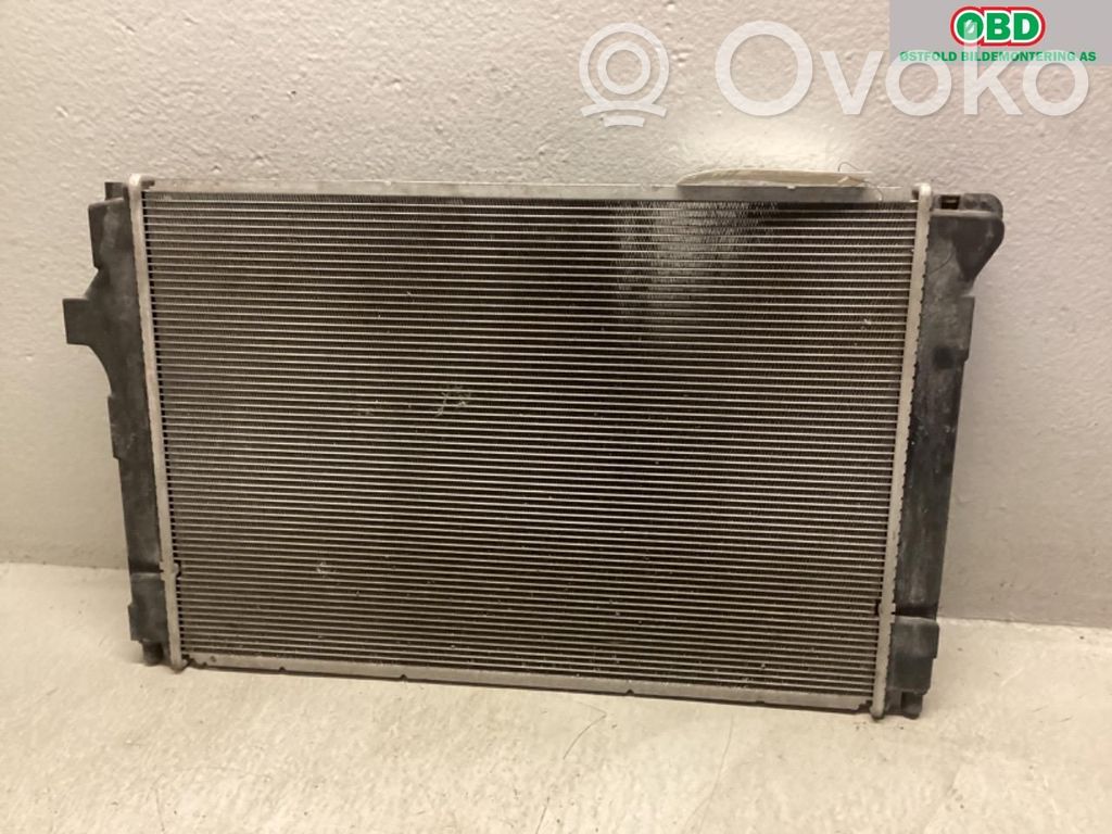 Toyota Yaris Radiatore di raffreddamento