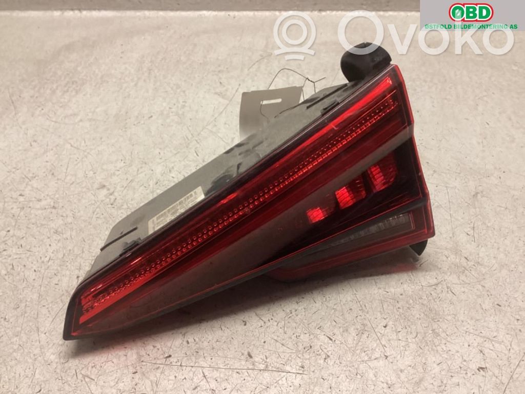 Audi A4 S4 B9 Lampa tylna 