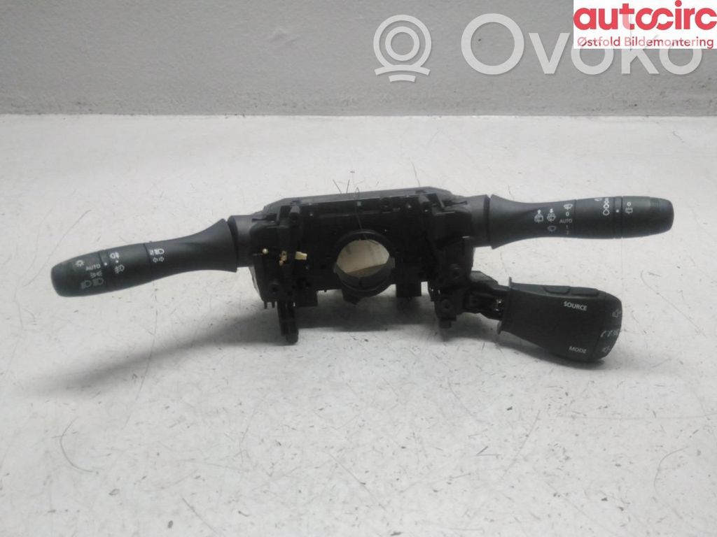 Dacia Duster II Comutator/buton multifuncțional 