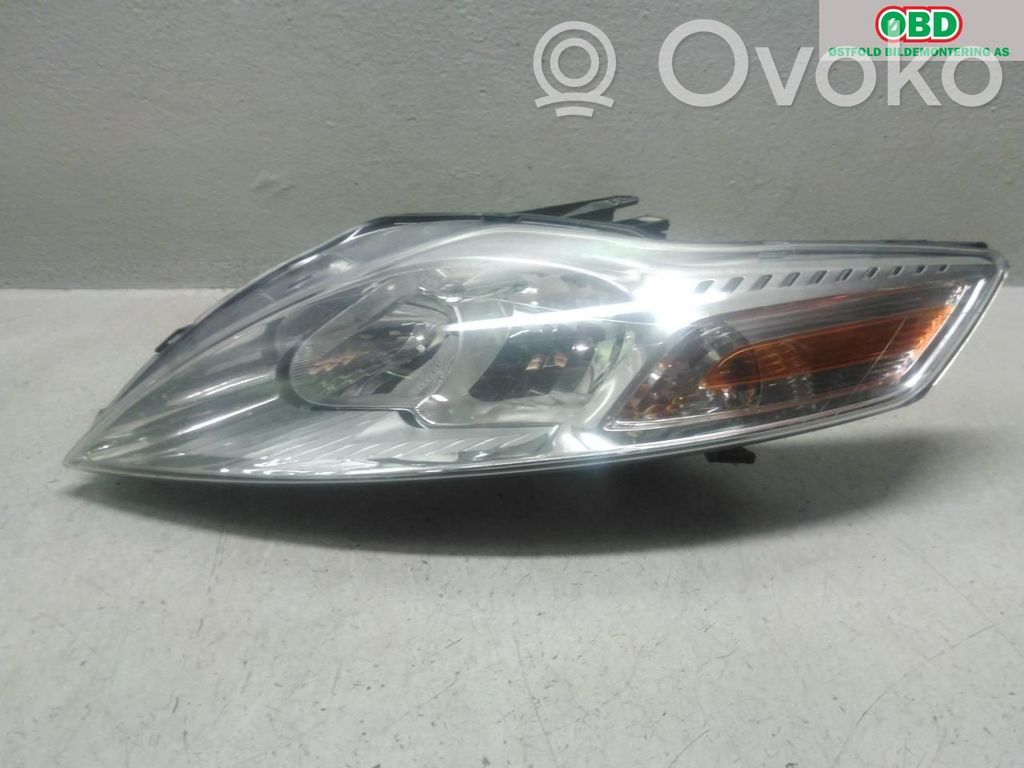 Ford Mondeo MK IV Lampa przednia 