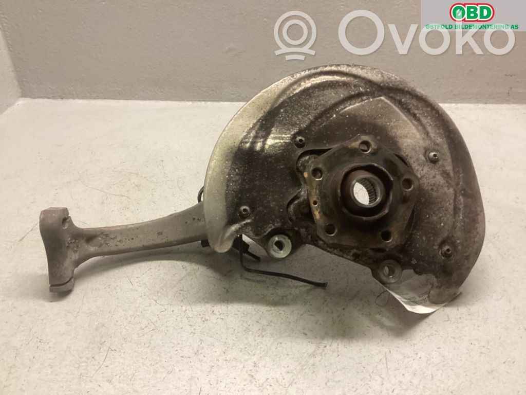 Audi A4 S4 B9 Etupyörän navan laakerikokoonpano 