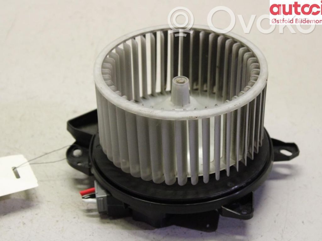 Mazā radiatora ventilators   153947500A,153947500A