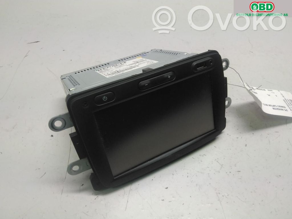 Renault Captur Radio/CD/DVD/GPS head unit 