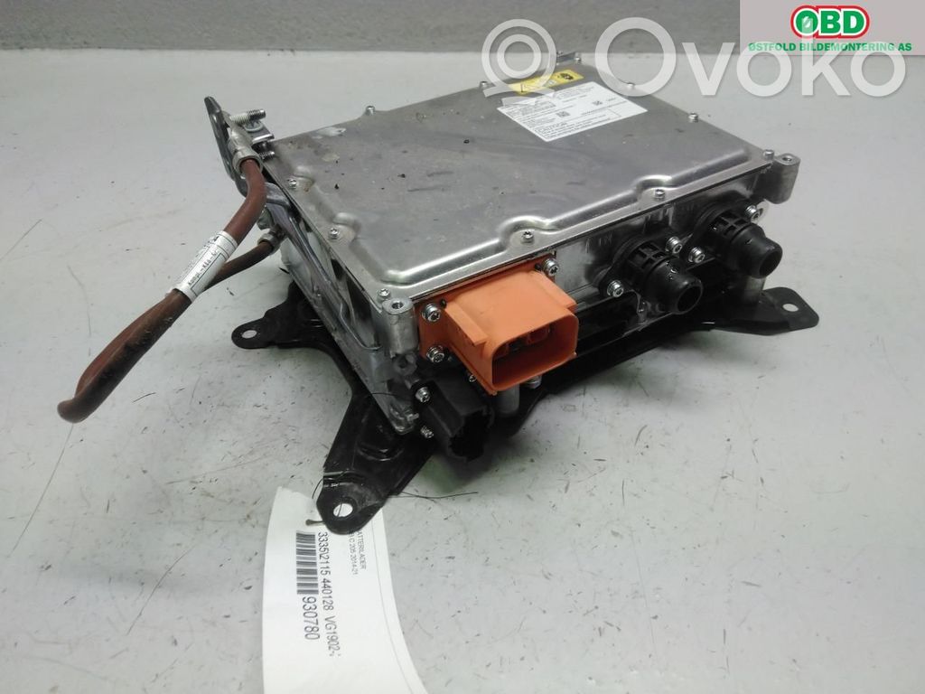 Mercedes-Benz C W205 Caricabatteria (opzionale)