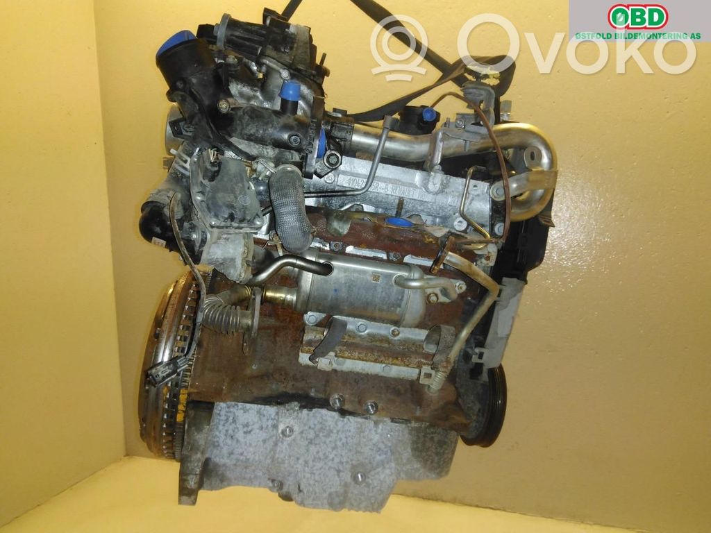 Engine   8201642676,8201642676