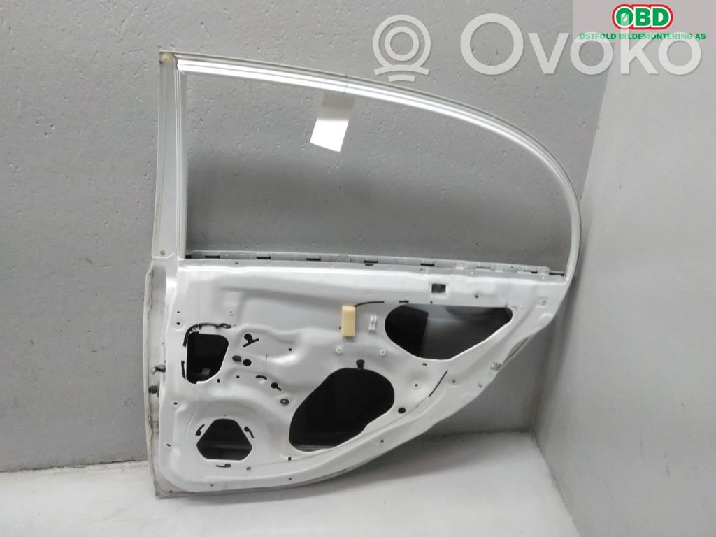 Peugeot iOn Rear door 