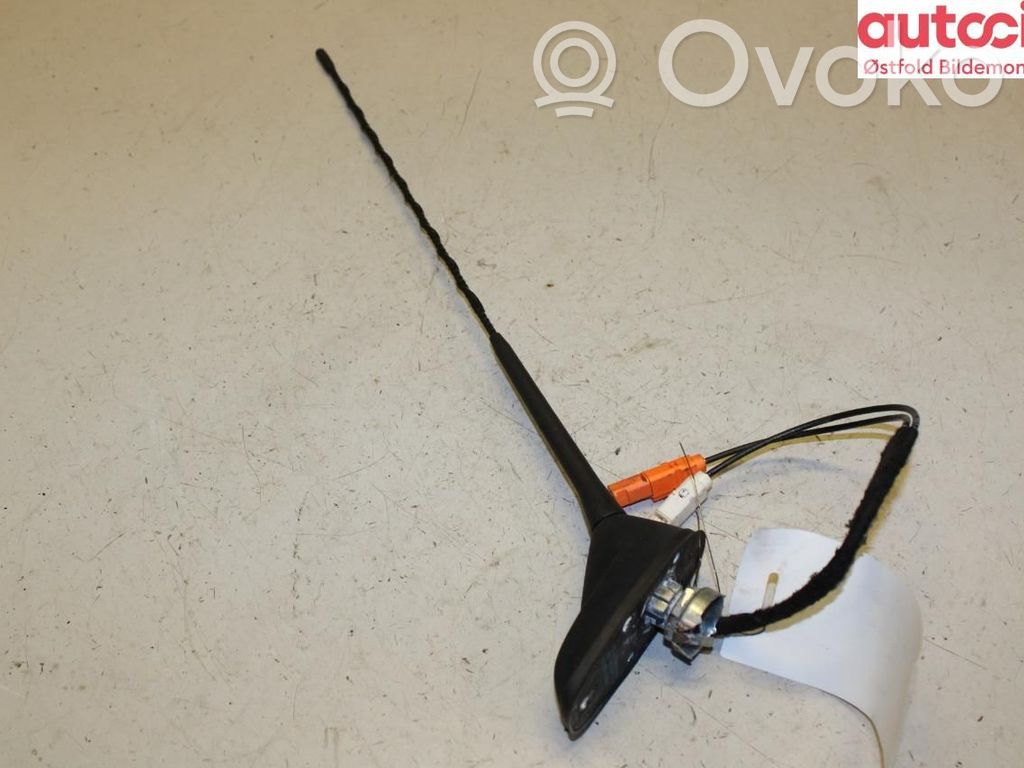 Peugeot 2008 I GPS-pystyantenni 