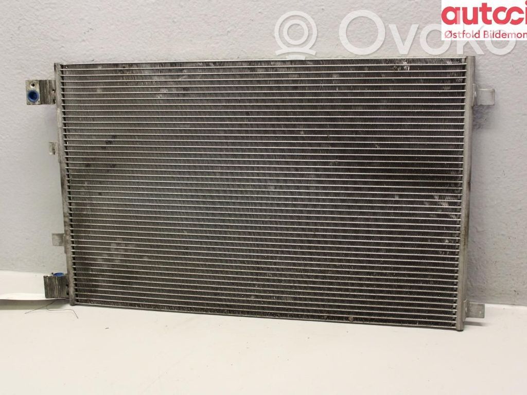 Nissan Qashqai Radiator lichid răcire 