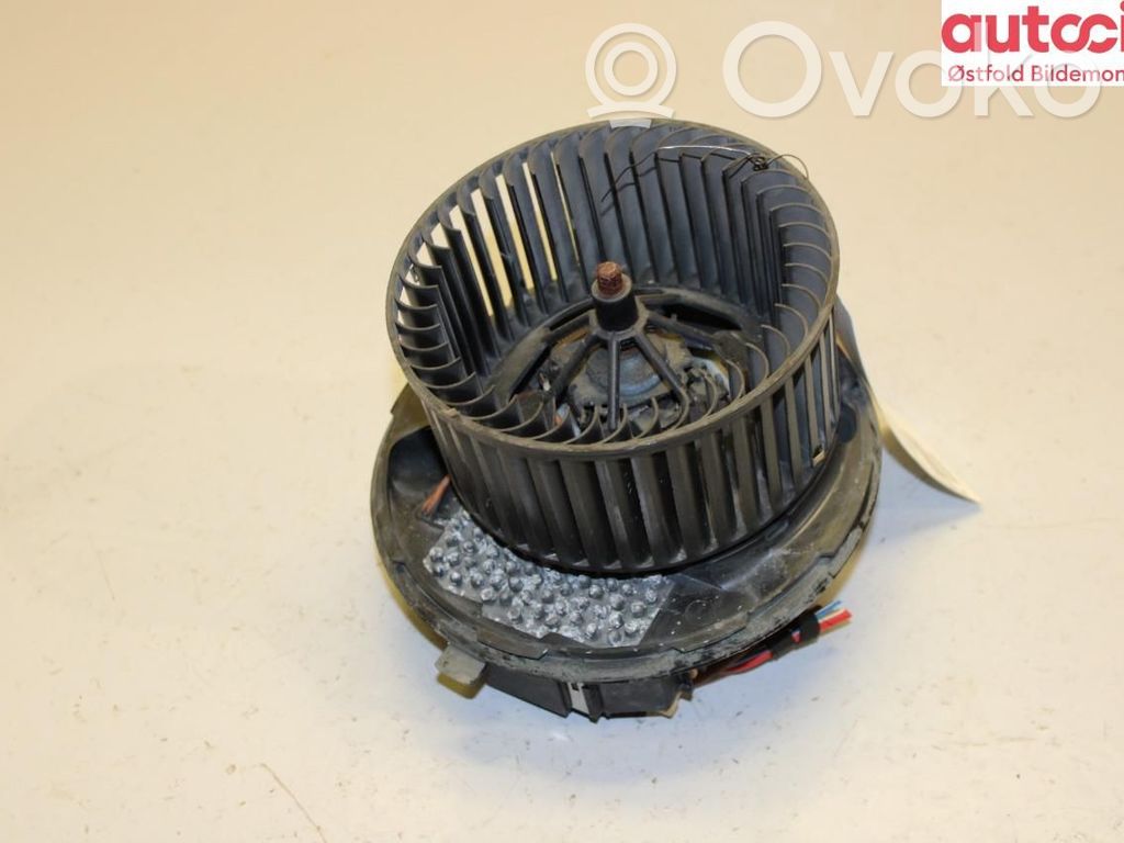 Volkswagen Touran II Ventola riscaldamento/ventilatore abitacolo 