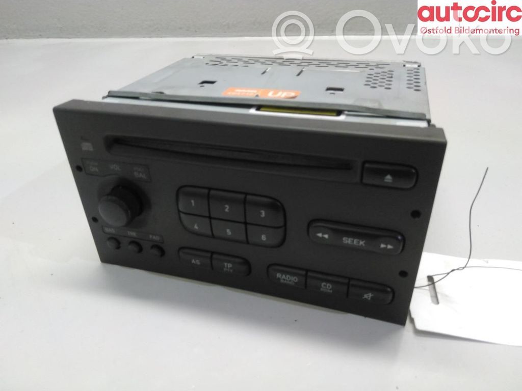 Radio / CD-Player / DVD-Player / Navigation