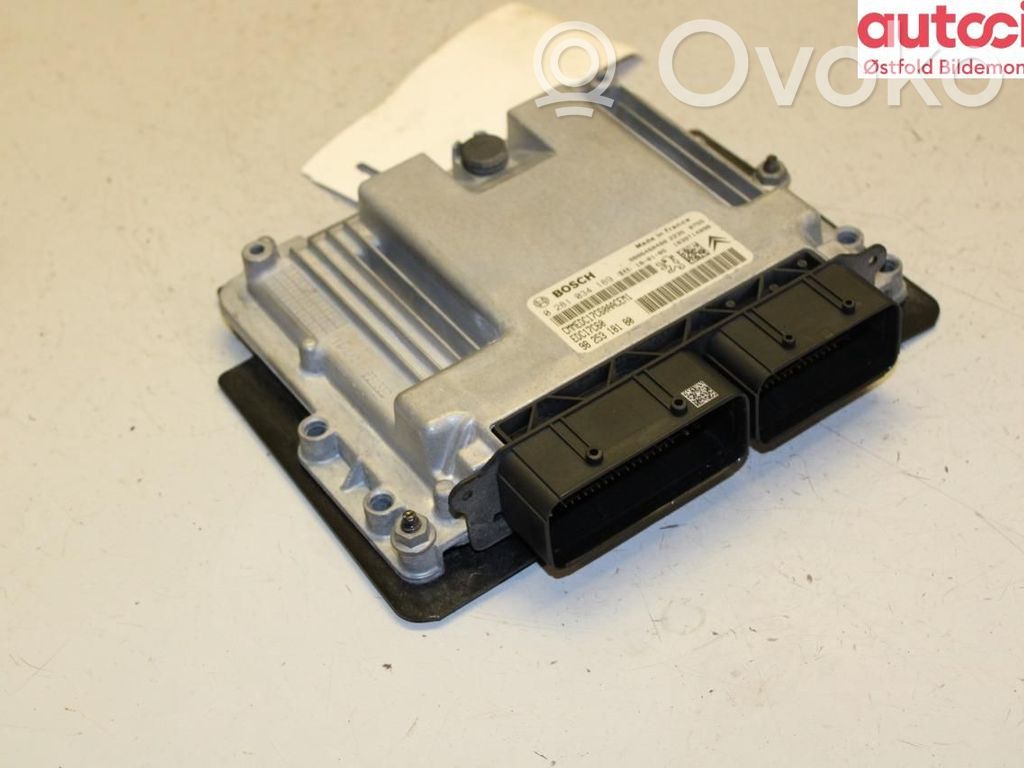Peugeot Partner Unidad de control/módulo ECU del motor 