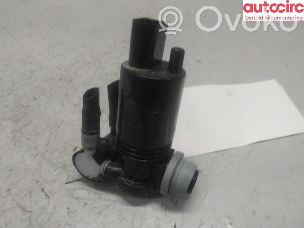 Volvo XC40 Pompa lavavetri parabrezza/vetro frontale 