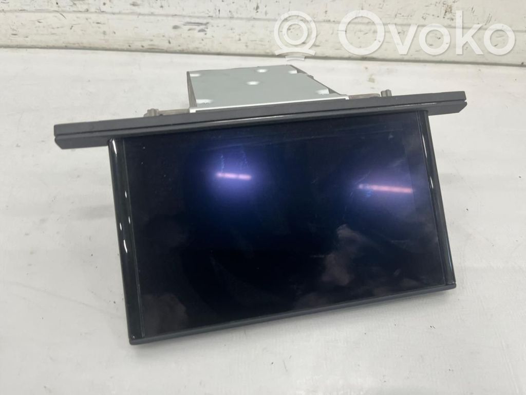Audi Q2 - Radio/CD/DVD/GPS head unit 