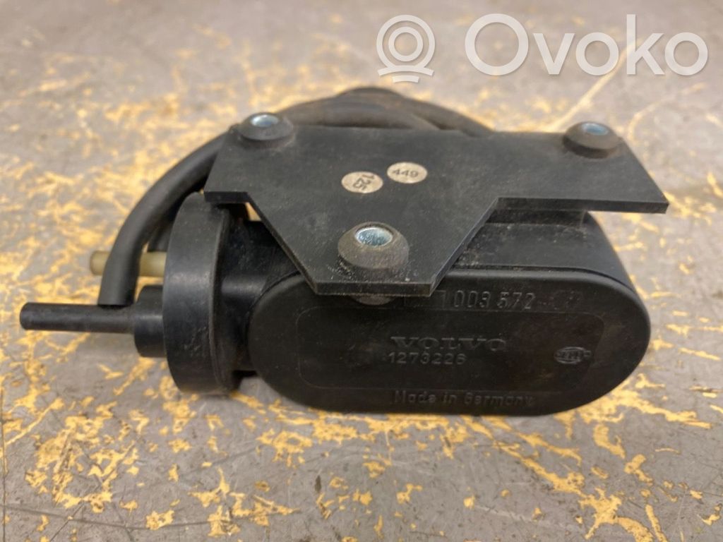 Volvo 240 Vacuum pump 