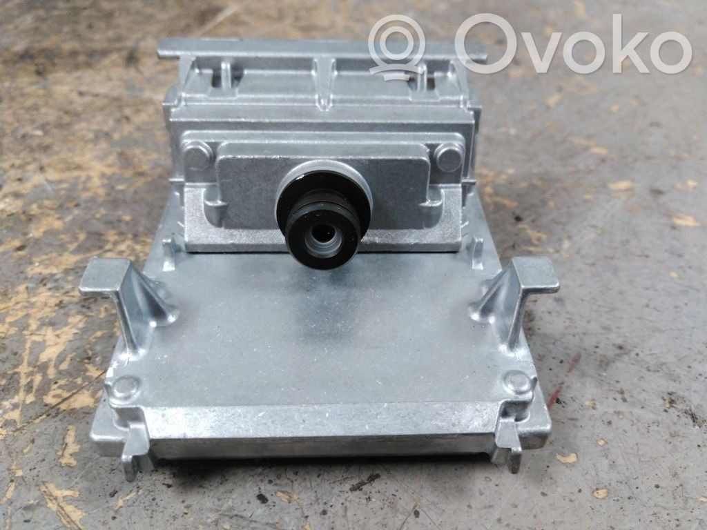 Renault Captur II Windshield/windscreen camera 