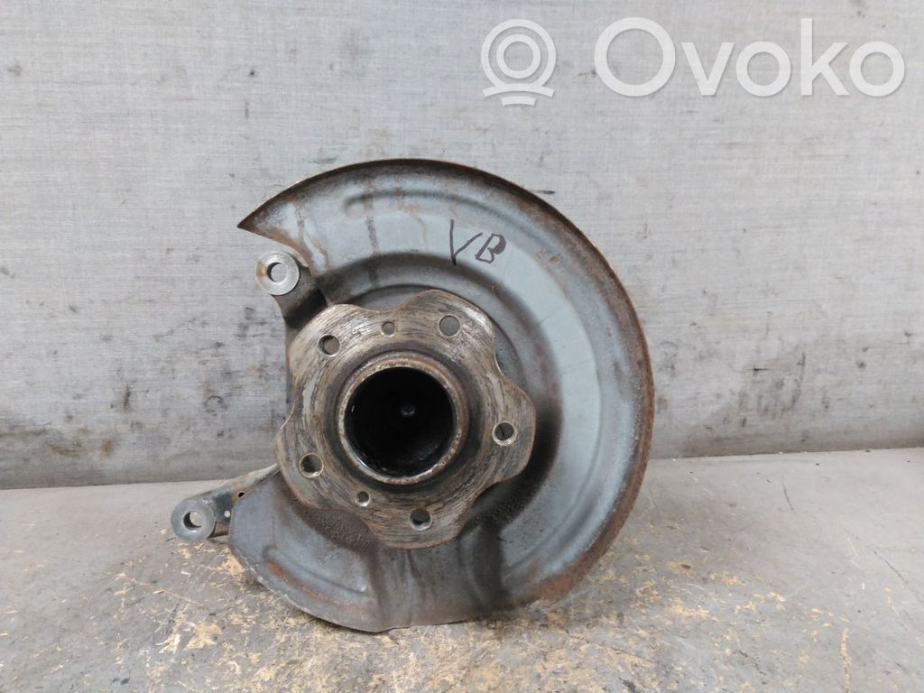 Renault Captur II Achsschenkel hinten 