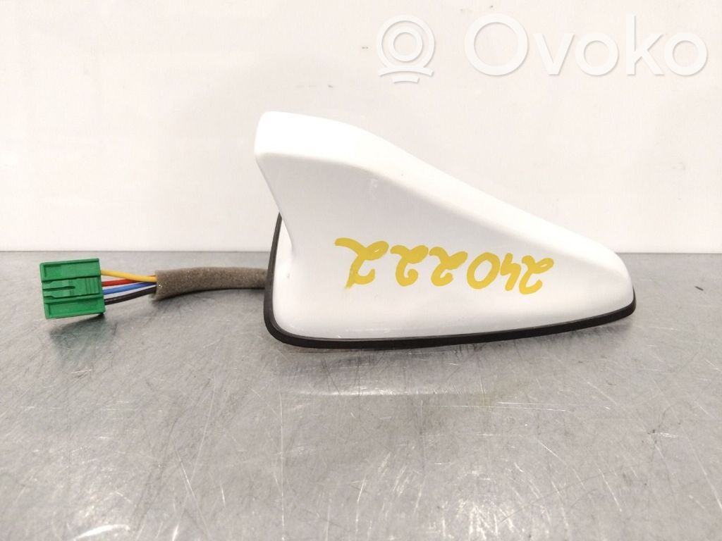 KIA Sorento Antenna GPS 