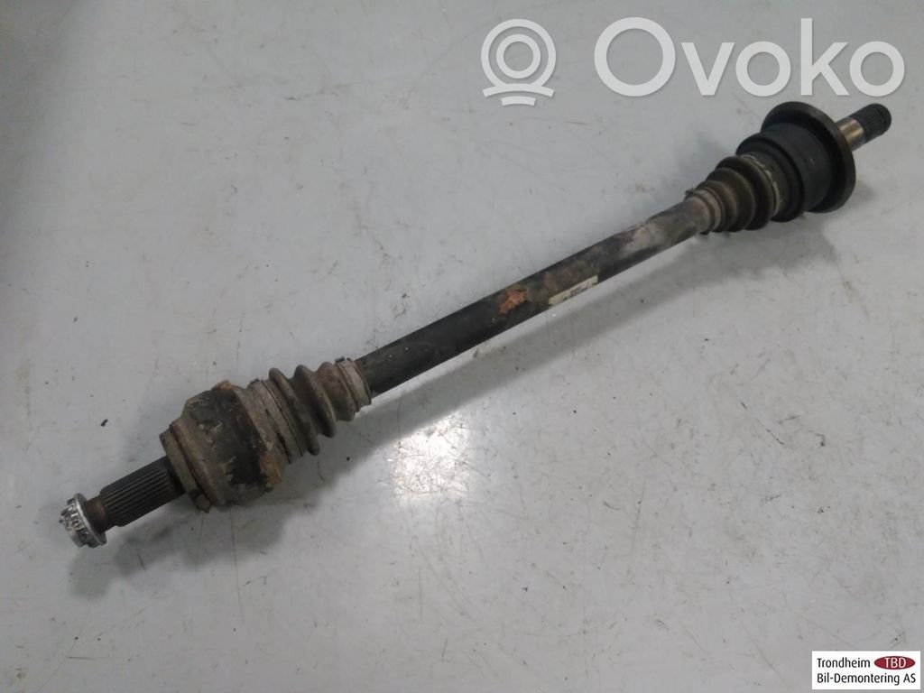 BMW X4 F26 Albero di trasmissione posteriore 