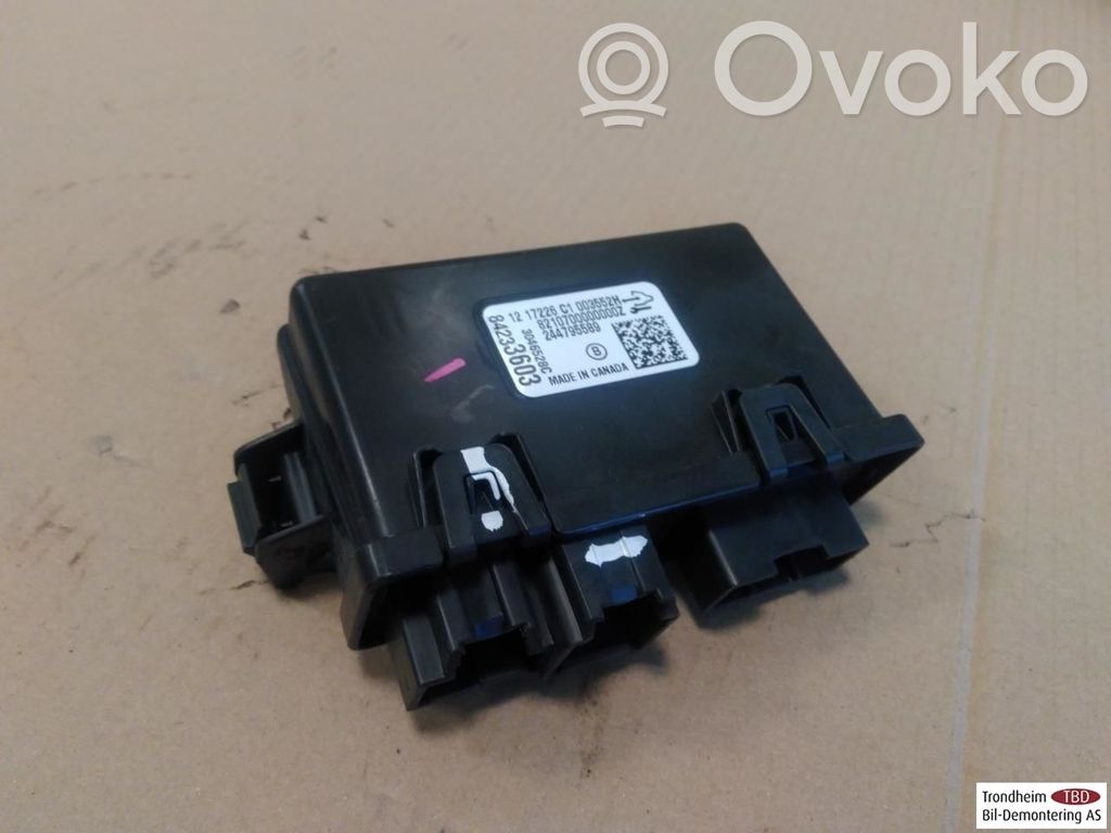Unité de commande / module de hayon   84233603,23391852,23391852,84233603