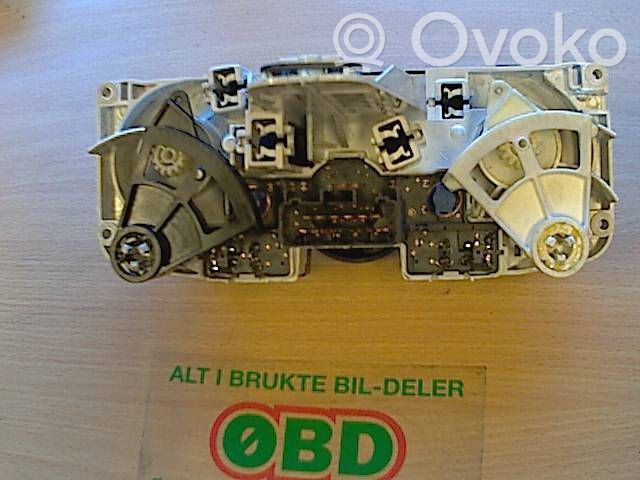 Nissan Micra Mascherina climatizzatore/regolatore riscaldamento 