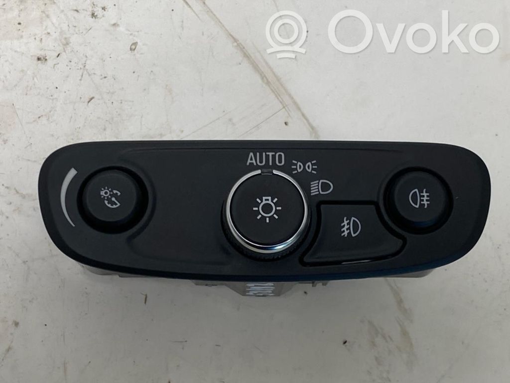 Opel Insignia B Interruptor de luz 